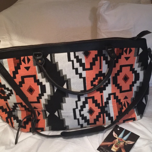 Boho Gypsy jacquard weekender bag. NWT. - Picture 1 of 5